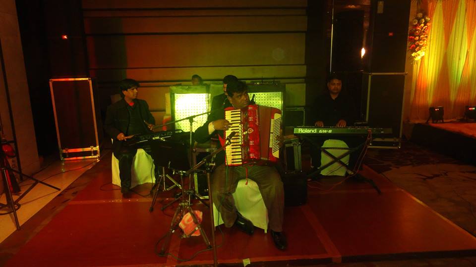 accordion artist near me ahmedabad